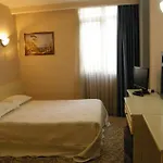 Hotel Yildiz 2*